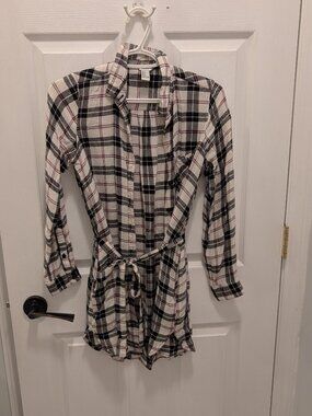 Forever 21 Extra long Plaid Flannel Shirt - Black & White - Size Small